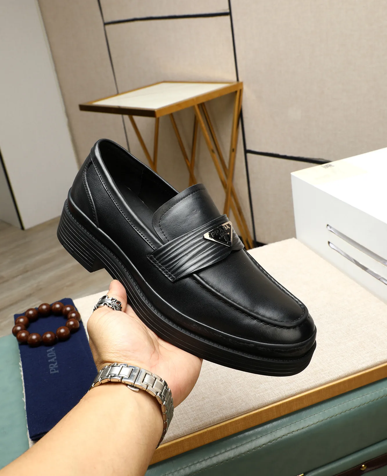 Men's men's shoes 💰540 (water-dyed cow leather) 📛📛PRADA high-end counter's latest formal business leather shoes 👔original and highest quality! Imported from Italy 🇮🇹 first-layer calfskin fabric ➕ cowhide lining Original outsole Formal size: 38➖44 (45 customized)